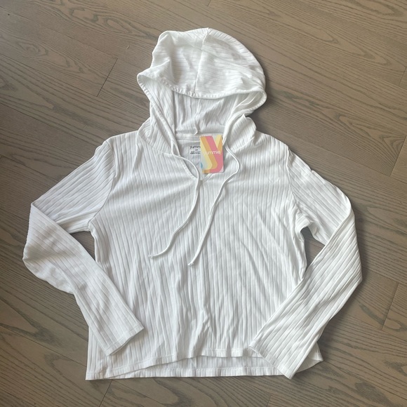 BNWT Yummie crop white hoodie - Picture 1 of 3